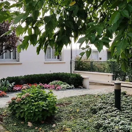 Apartment Plein Sud Terrasse Climatisation Garage Netflix *