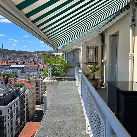 アパート Plein Sud Climatise Terrasse Garage Netflix リヨン