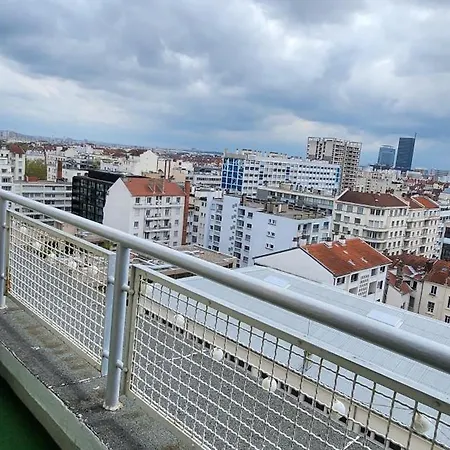 Plein Sud Terrasse Garage Netflix Climatisation Apartamento Lyon