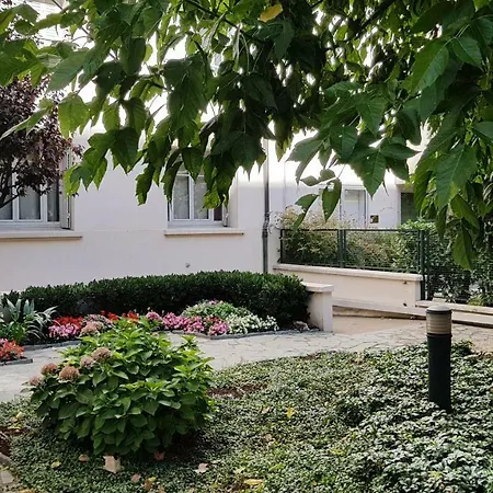 דירה Plein Sud Terrasse Garage Netflix Climatisation *